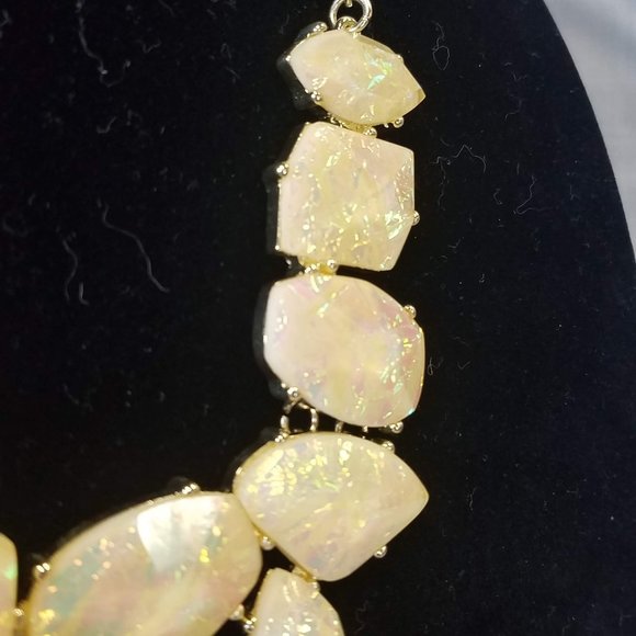 Fun and Funky Lemon Yellow Irridescent Costume Necklace - Picture 6 of 12